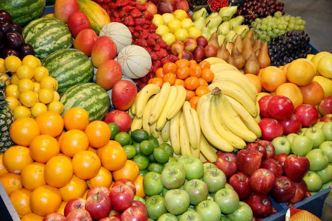 F C Fruits